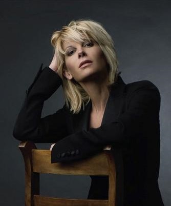 H Κατερίνα Ντίνου και ο Ηρακλής Βαβάτσικας στο Μπαράκι της Διδότου