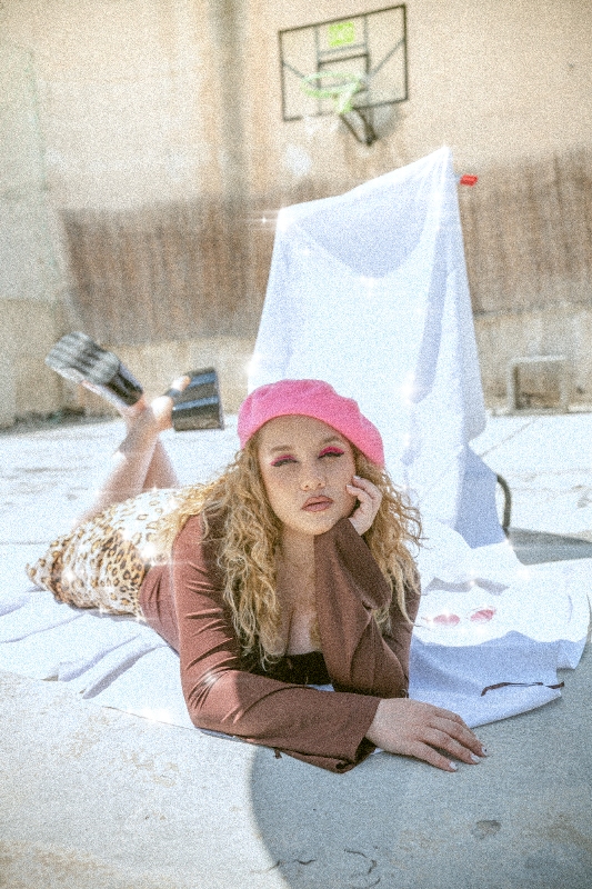 Η KALLI συμμετέχει στο πρώτο live των Bobya Cottisha στην Αθήνα