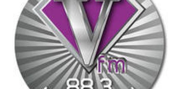 Η LAURA ESQUIVEL ΣΤΟΝ 88.3 VFM