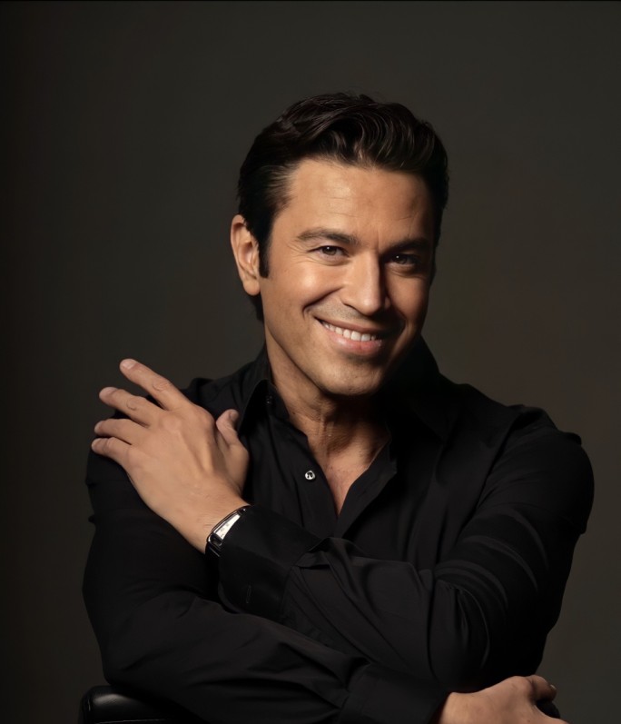 Συναυλία του Μάριου Φραγκούλη για τα 100 Χρόνια του Μίκη Θεοδωράκη 