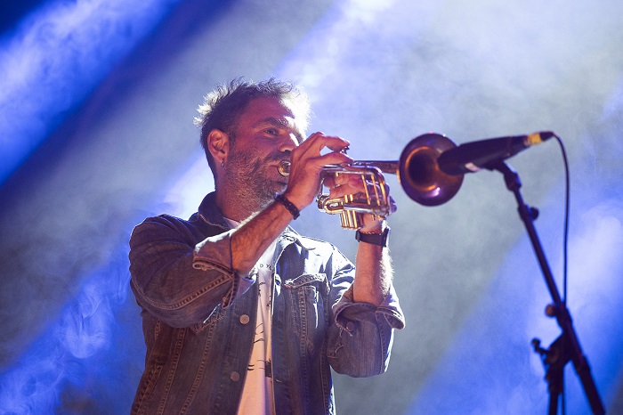 Ο Στέλιος Χατζηκαλέας στο Half Note