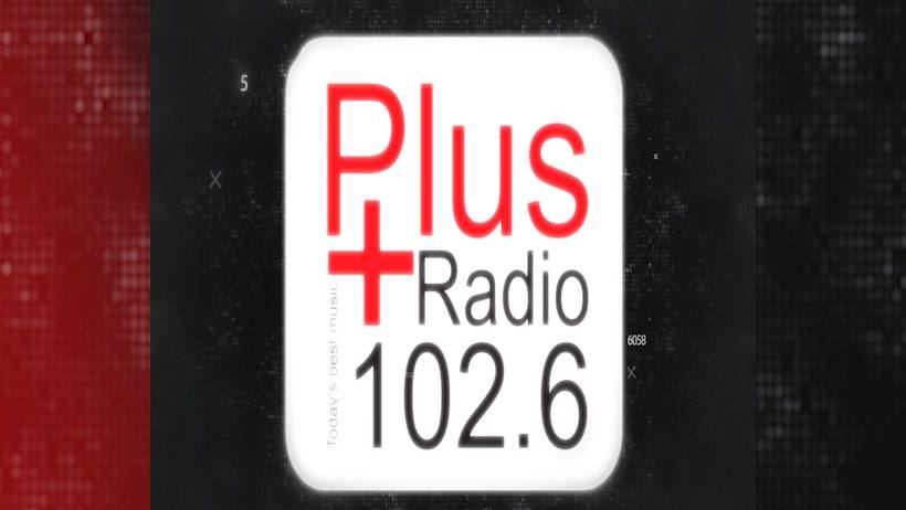 Στα πάνω τους τα ξένα mainstream ραδιόφωνα, με πρώτο τον Plus 102.6