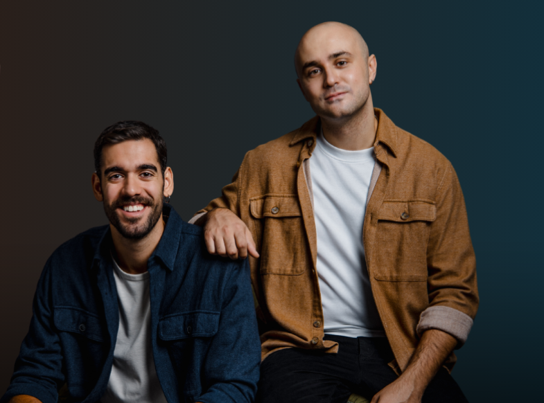 Ο Στέλιος Κοτίδης και ο Γιώργος Χουβαρδάς στο Σταυρό του Νότου Club 