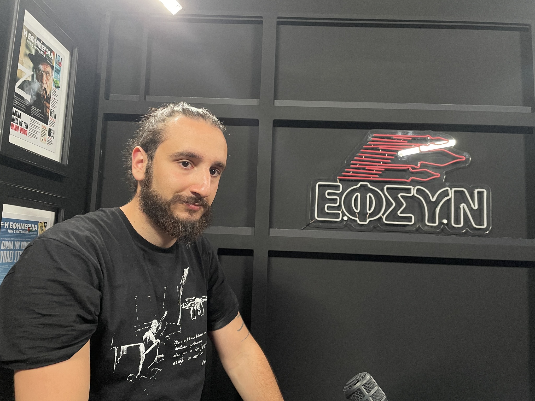 Δύο επεισόδια από την «Αφύλαχτη Διάβαση» με μέλη της αποστολής Flotilla