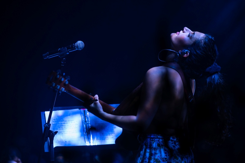 Η Μαρίνα Σπανού στην Κεντρική Σκηνή του Σταυρού του Νότου