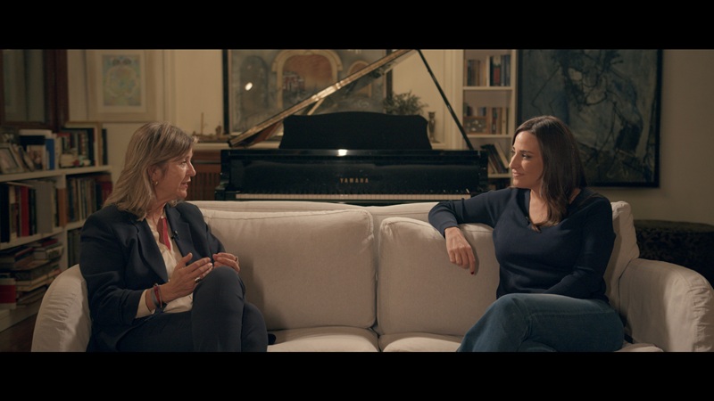 «Mega Stories» για τον Θάνο Μικρούτσικο στο Mega