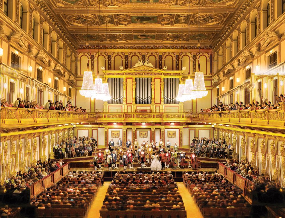 Η Ορχήστρα Μότσαρτ της Βιέννης επιστρέφει στο Christmas Theater