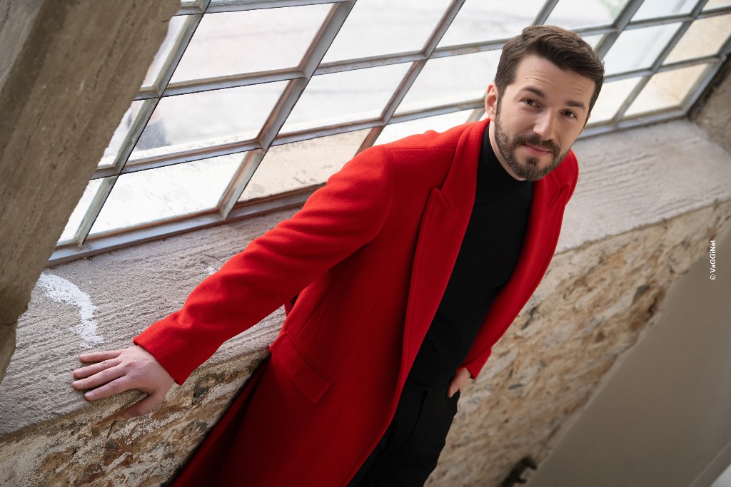 O Θοδωρής Βουτσικάκης στο Γυάλινο Μουσικό Θέατρο