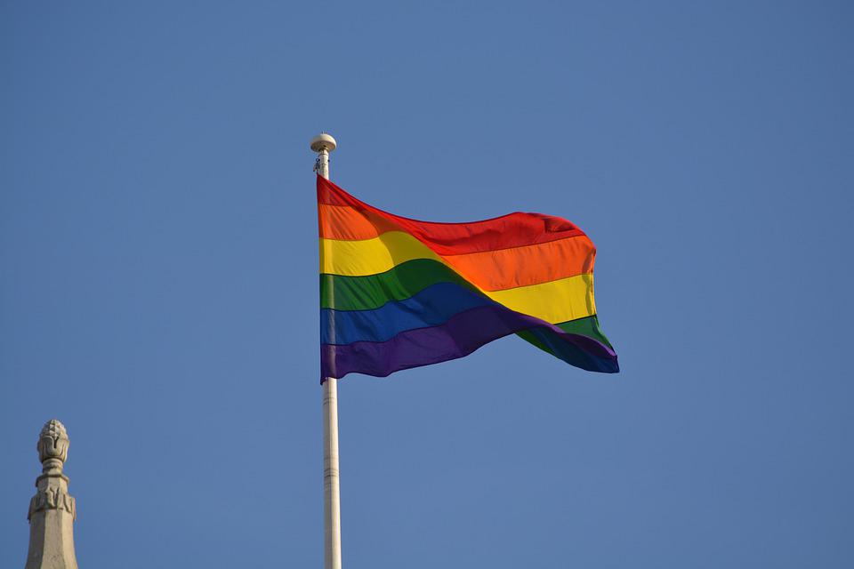 Ραδιόφωνο για τη ΛΟΑΤΚΙ κοινότητα