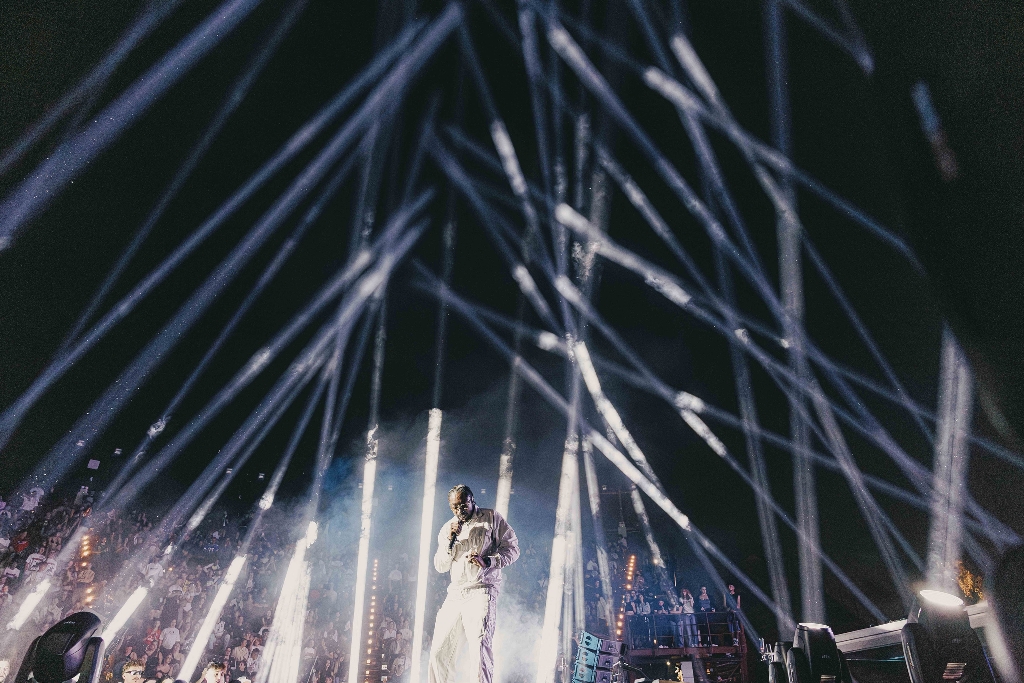 Ο Νέγρος του Μοριά στο Universe