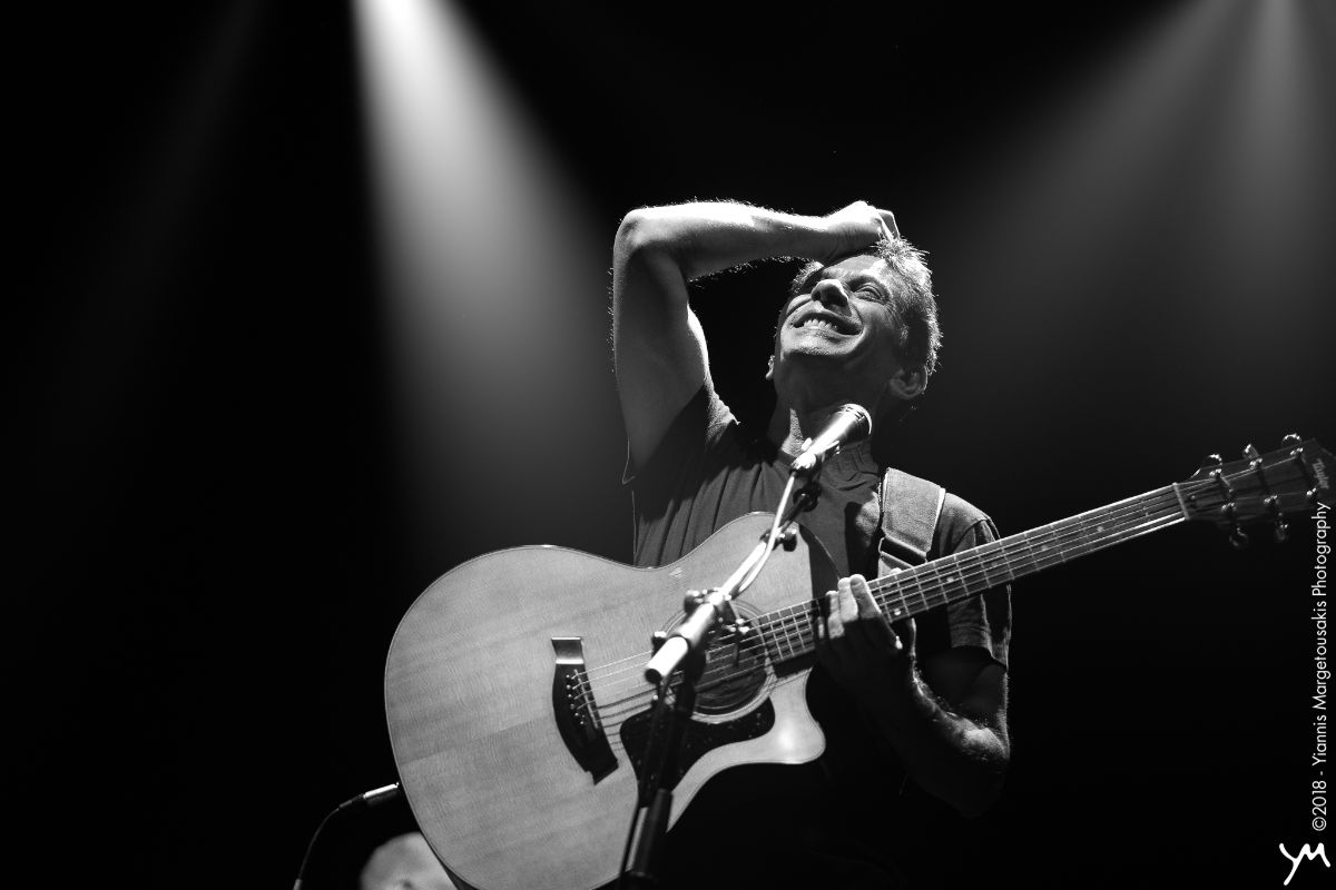 Ο Σωκράτης Μάλαμας στο Θέατρο Βράχων 