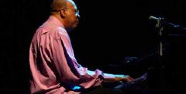 ΒΛΕΠΟΝΤΑΣ ΤΟΝ CHUCHO VALDES ΚΑΙ ΤΟΝ ARCHIE SHEPP ΣΤΟ ΠΑΛΛΑΣ