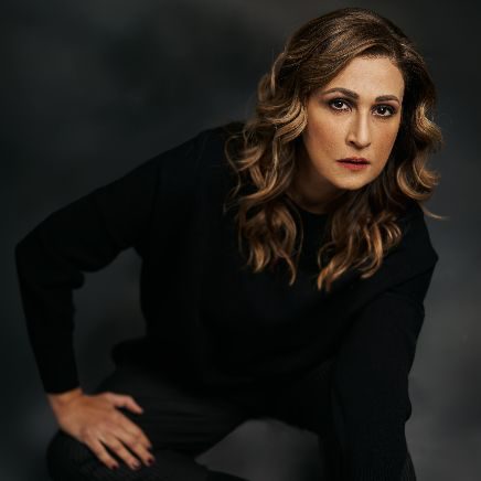 Η Ελένη Πέτα στο Caja de Musica