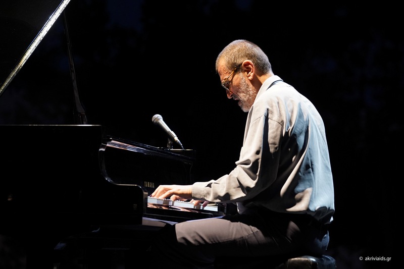 Η Έφη Αγραφιώτη και ο Γιώργος Κοντραφούρης στο Μέγαρο Μουσικής 