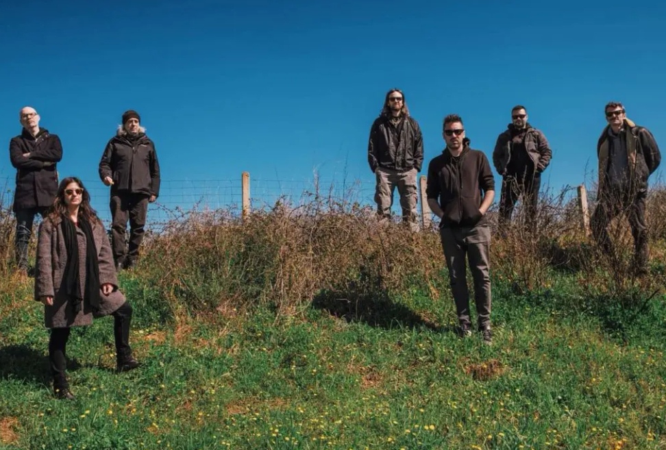 Ο Γιάννης Αγγελάκας και οι 100°C στην Τεχνόπολη