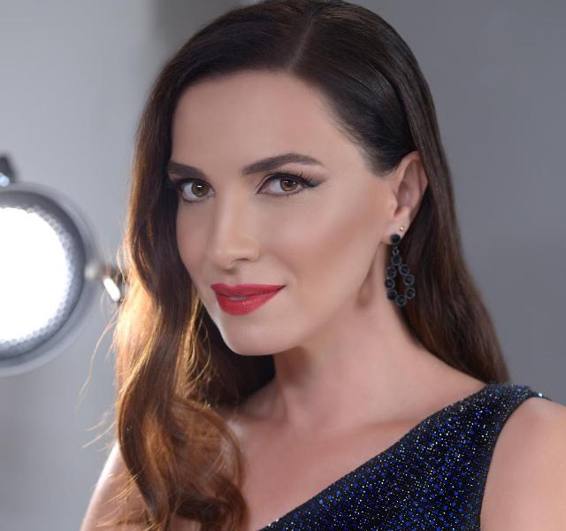 Η Φωτεινή Δάρρα στο Central 22