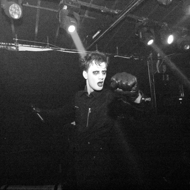 Eddie Dark και Mazoha στην Τεχνόπολη