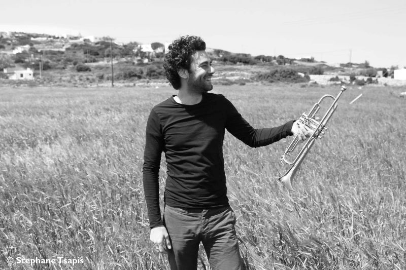 Ο Ανδρέας Πολυζωγόπουλος στη σκηνή του Faust