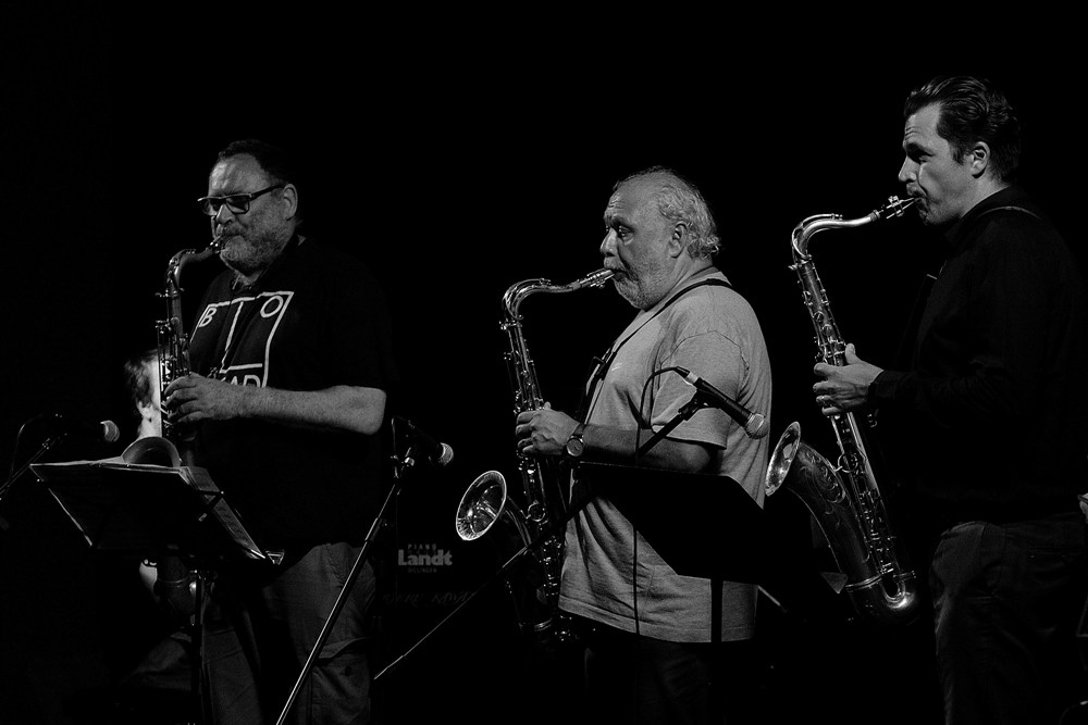 Tony Lakatos, Gilad Atzmon και Johannes Μüller στο Half Note