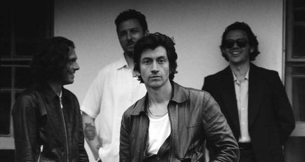 Έξτρα ημερομηνία για τους Arctic Monkeys στο Release Athens