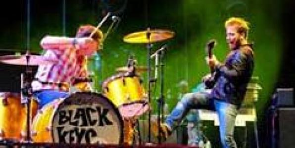 ΓΙΑ ΤΟΥΣ BLACK KEYS ΣΤΟ ΒΕΡΟΛΙΝΟ