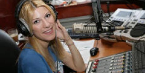 ΝΑΓΙΑ ΑΠΟΣΤΟΛΟΥ: «ΝΙΩΘΩ ΠΟΛΥ ΤΥΧΕΡΗ ΠΟΥ ΚΑΝΩ (ΚΑΘΕ ΜΕΡΑ) ΑΥΤΟ ΠΟΥ ΑΓΑΠΩ»