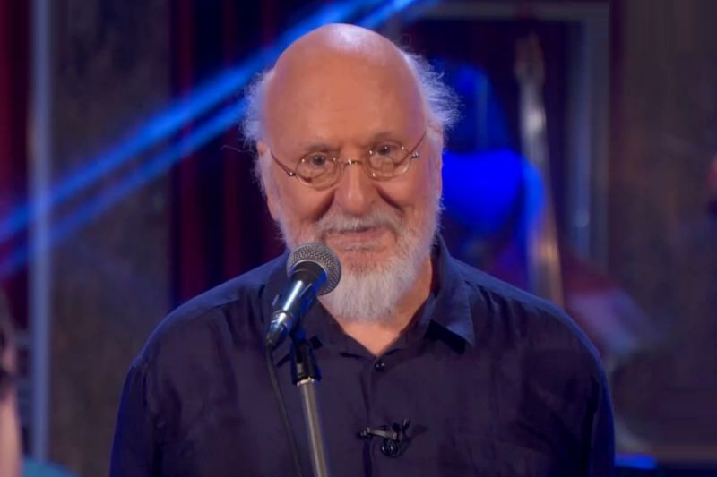 «Όσα φέρνει η ώρα» με τον Διονύση Σαββόπουλο στο Mega News