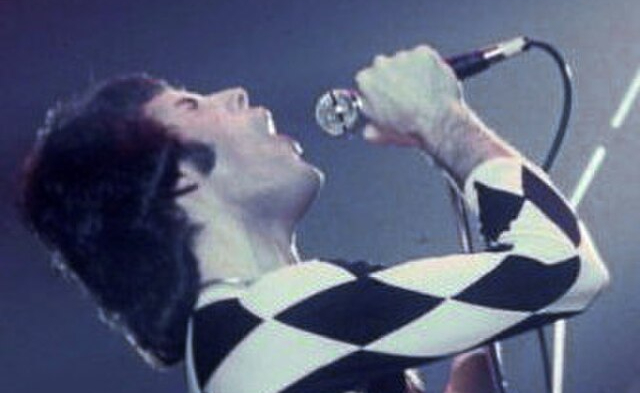 Freddie Mercury, «Σκιές στο φως», νέο κόμικ για τη ζωή του