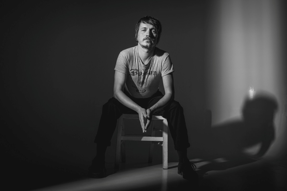 Ο Moa Bones παρουσιάζει το νέο του album