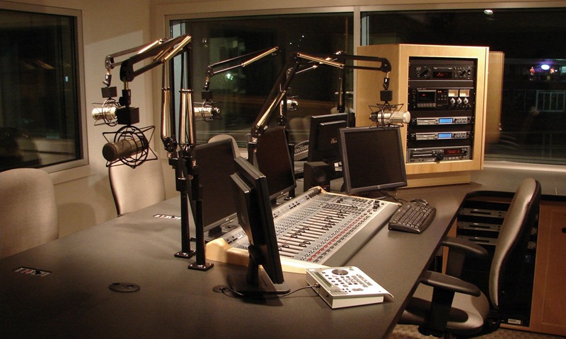 Οδηγία του ΕΣΡ για τις δικτυώσεις των ραδιοφωνικών σταθμών