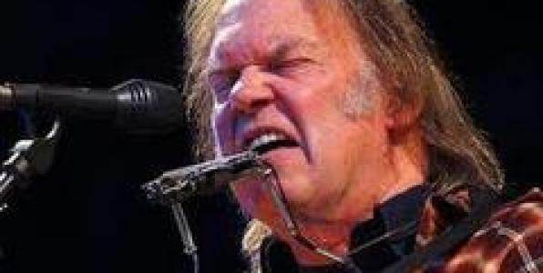 Ο ΘΥΜΩΜΕΝΟΣ NEIL YOUNG