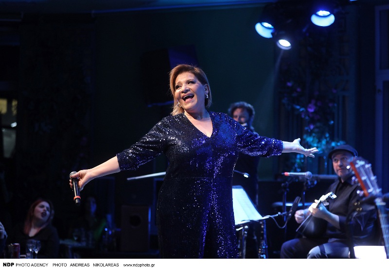 Η Γιώτα Νέγκα για δύο τελευταίες εμφανίσεις στο Άλσος