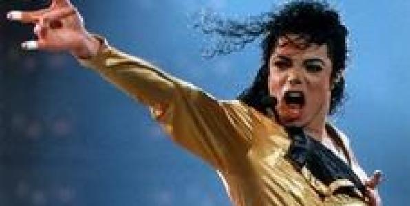 MICHAEL JACKSON ΣΤΟΝ ΕΝ ΛΕΥΚΩ