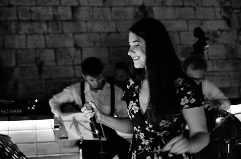 Μουσικές βραδιές στο φουαγιέ του Θεάτρου Τζένη Καρέζη