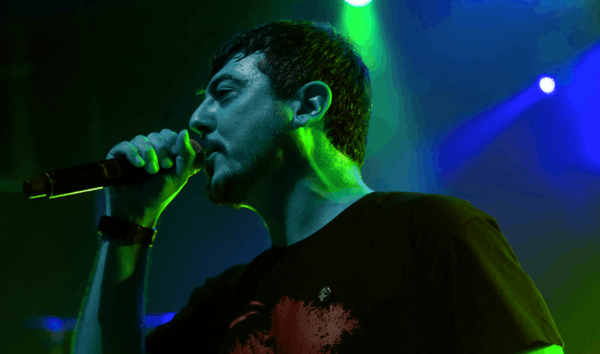 O ΤΑΦ ΛΑΘΟΣ σε live streaming από τη σκηνή του Gazarte στις 10 Απριλίου