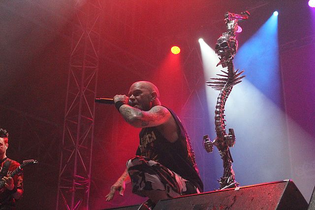 Ο Ivan Moody «αποσύρεται από το Heavy Metal»