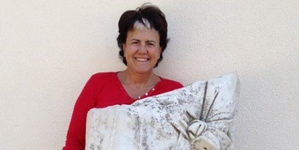 Ο αρχαιολογικός τύμβος, η Άννα Παναγιωταρέα και ο κυβερνητικός λάκκος (στη φάβα)