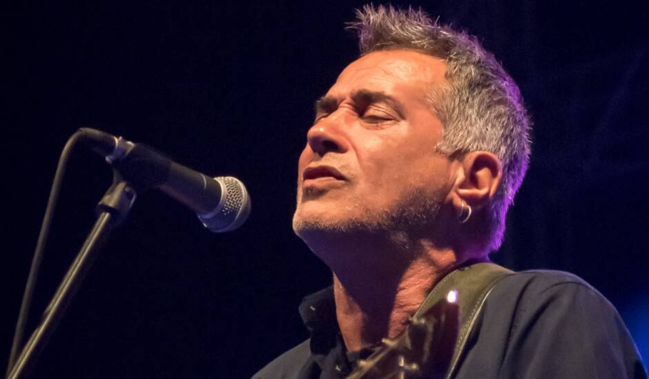 Ο Παντελής Θαλασσινός στο Caja de musica