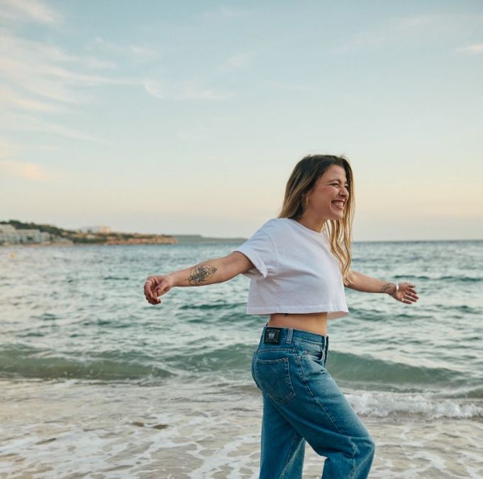 Η Ιουλία Καραπατάκη στο Θέατρο του Λυκαβηττού