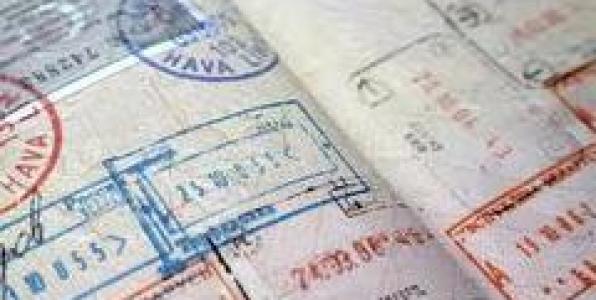 ΔΕΝ ΕΙΝΑΙ ΜΟΝΟ Ο ΑΙR 104.4 FM ΓΙΑ ΤΟΥΣ ΜΕΤΑΝΑΣΤΕΣ