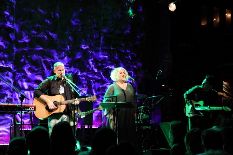 Παράταση για Μάρθα Φριντζήλα και Ορέστη Ντάντο στο Σταυρό του Νότου