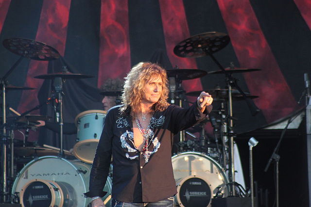 Ο David Coverdale λέει ότι οι Whitesnake μάλλον δεν θα επιστρέψουν φέτος