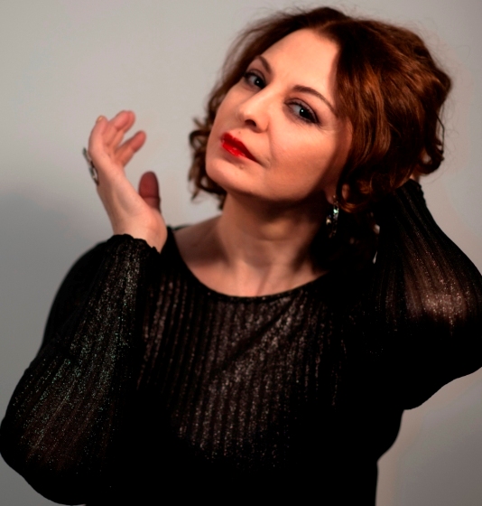 «Οι φωνές της ψυχής» στο θέατρο Κάτω από τη Γέφυρα