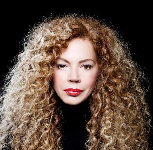 Η Ελένη Δήμου στη σκηνή του Half Note