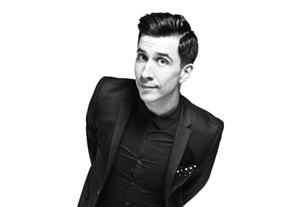  Ο Russell Kane στην Ταράτσα του Gazarte