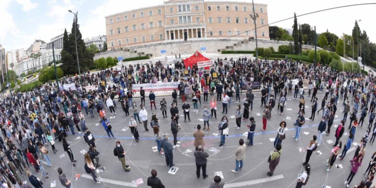 «Το μεγαλύτερο μέρος των καλλιτεχνών, παραμένει αόρατο για το υπουργείο Πολιτισμού» 