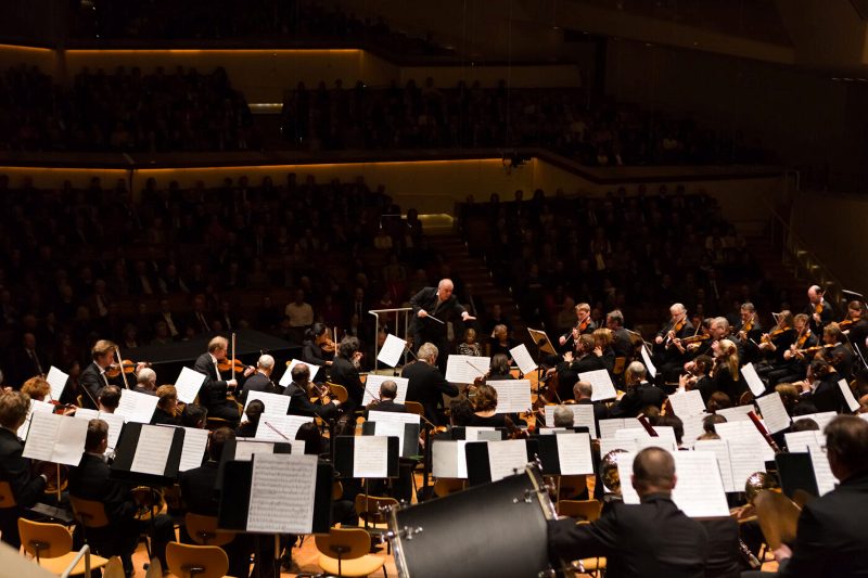 Ακύρωση της περιοδείας  της Staatskapelle Berlin υπό τον Daniel Barenboim 