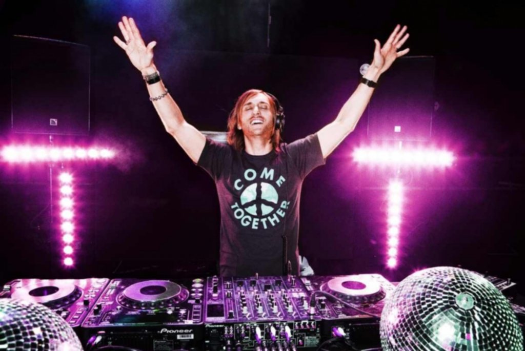 O David Guetta «μιξάρει» για τον Music 89.2