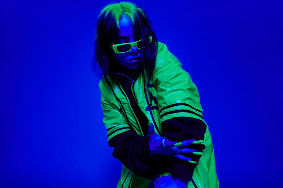 Η Billie Eilish έβγαλε το άλμπουμ της χρονιάς