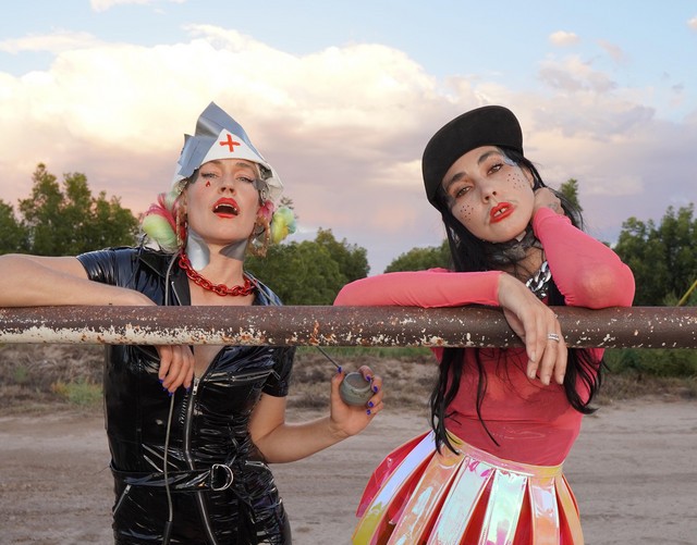 Ακυρώνεται η συναυλία των CocoRosie 